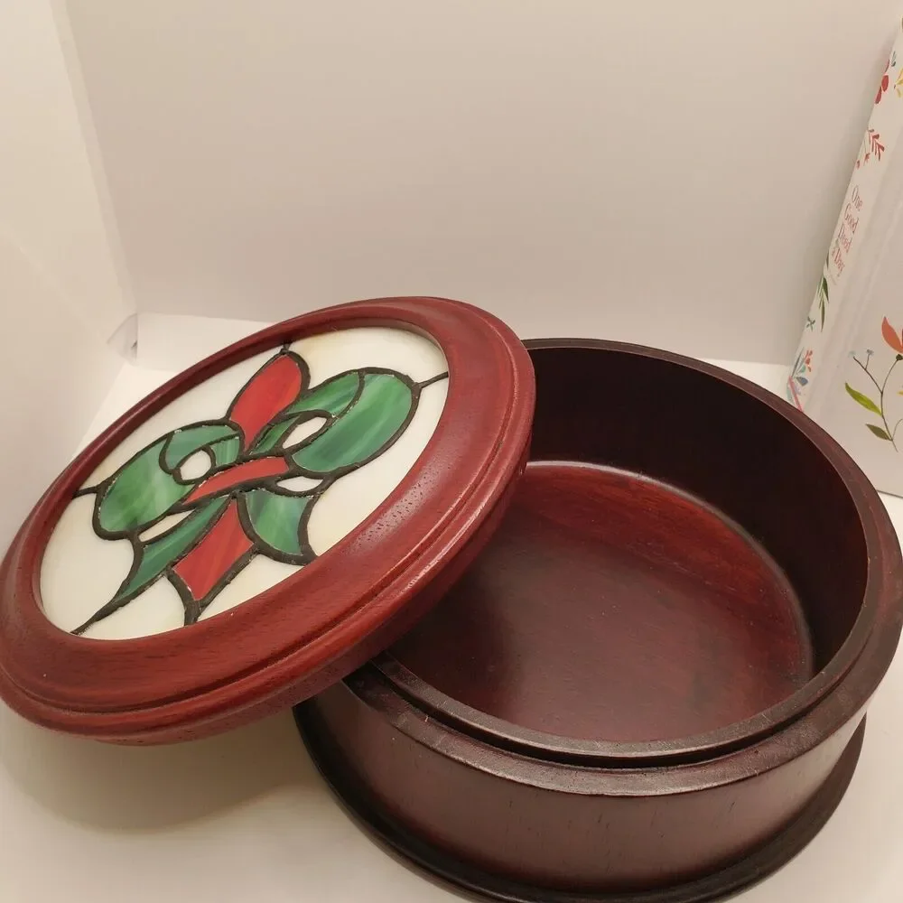 Vintage Clarity Round Cherry Stained Stained Glass Trinket Jewerly Box 7.5 Inch